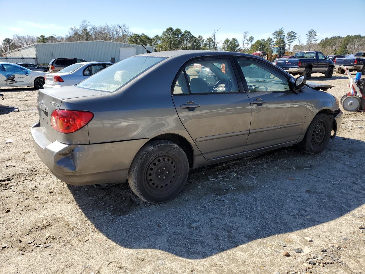 2004 Toyota Corolla Ce - Image 3