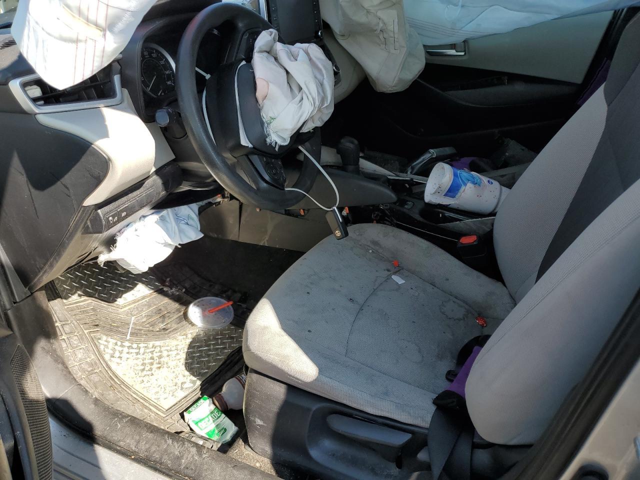 2021 Toyota Corolla Le - Image 7