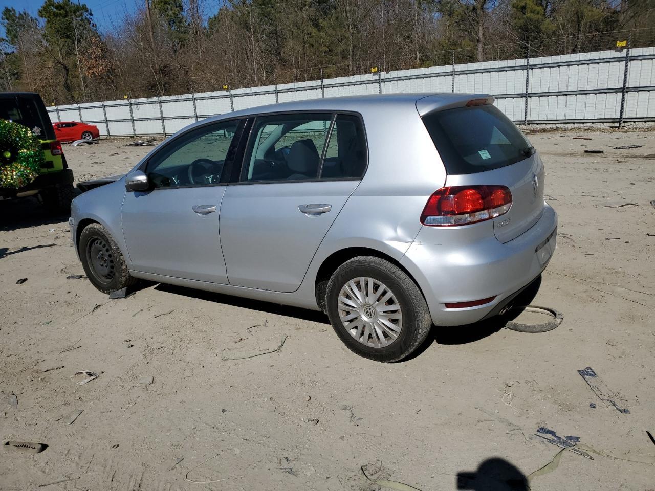 2014 Volkswagen Golf - Фото 2