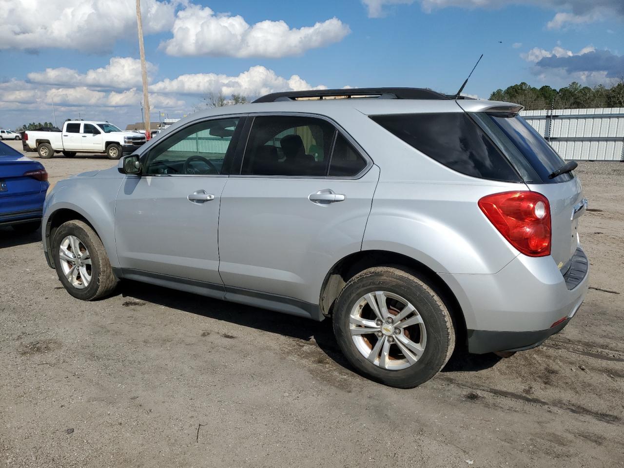 2011 Chevrolet Equinox Lt - Image 2