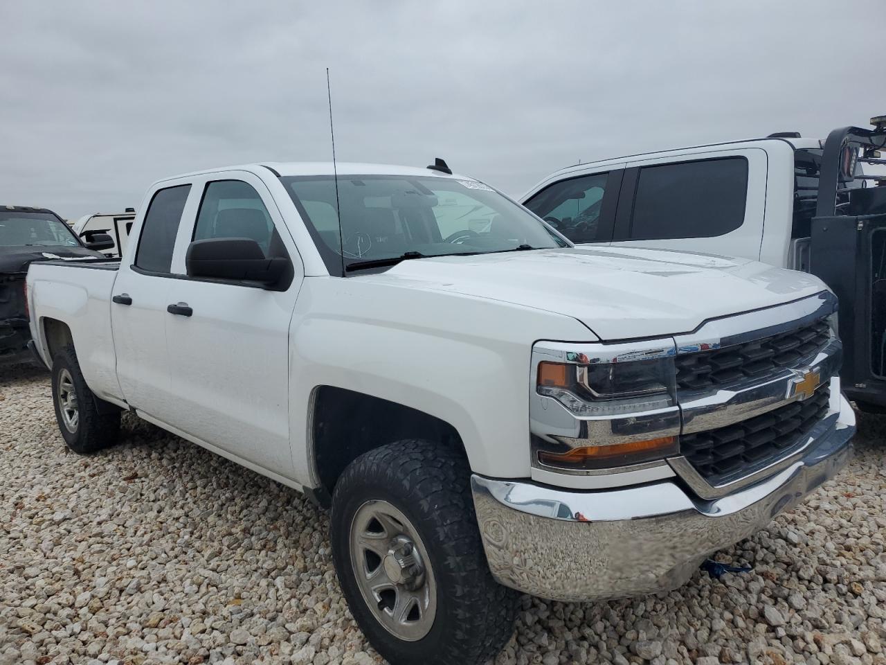2016 Chevrolet Silverado C1500 - Фото 4