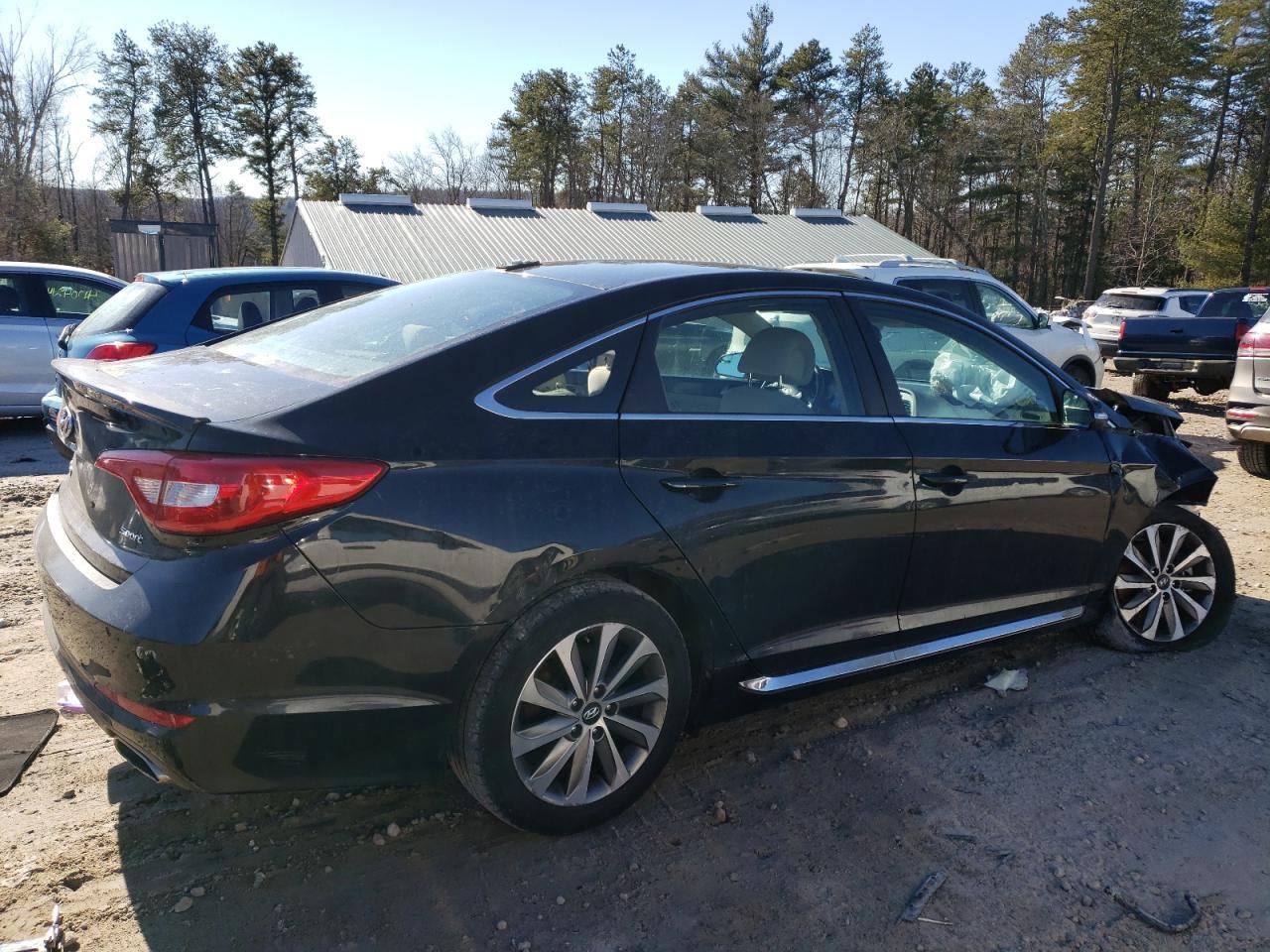 2016 Hyundai Sonata Sport - Image 3