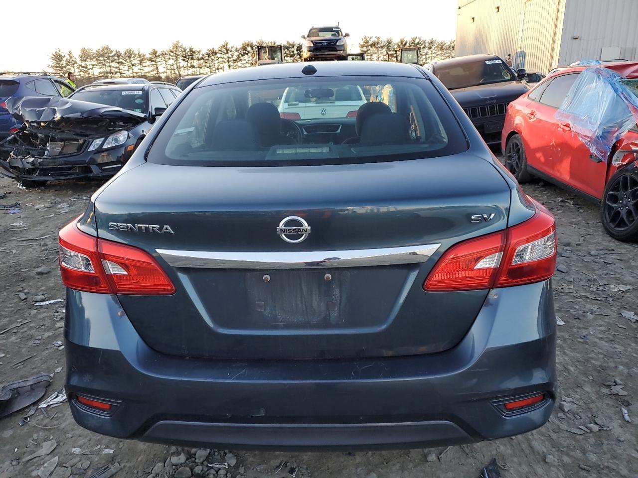 2017 Nissan Sentra S - Image 6