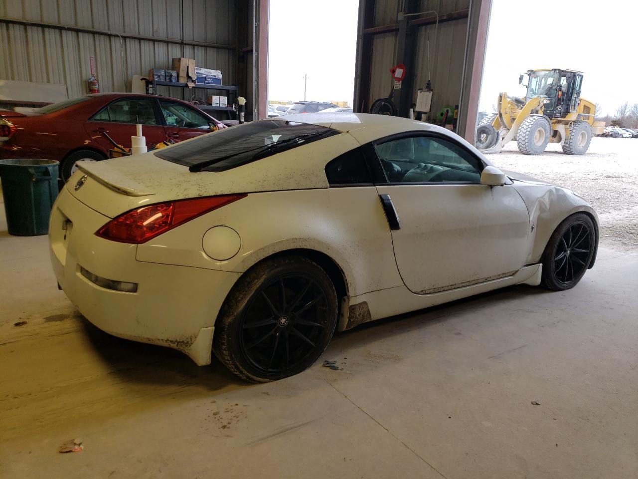 2007 Niss 350Z - Image 3