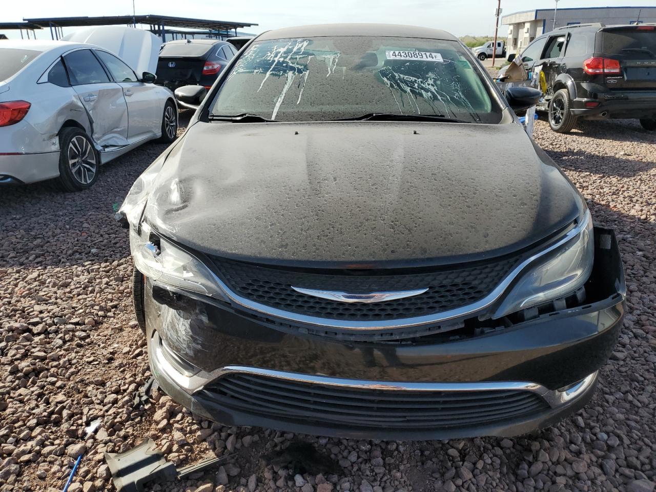 2016 Chrysler 200 Limited - Фото 5