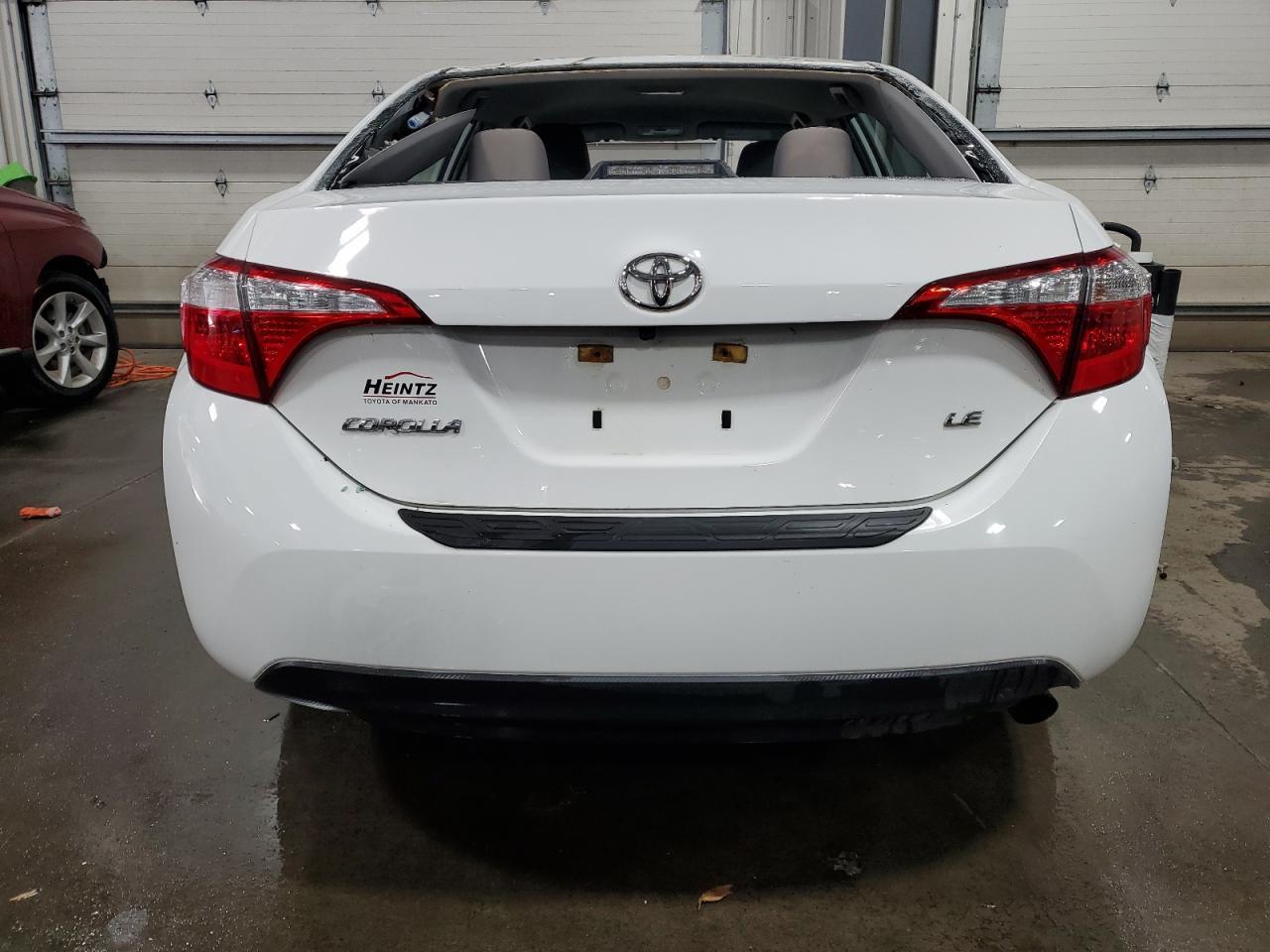 2016 Toyota Corolla L - Фото 6