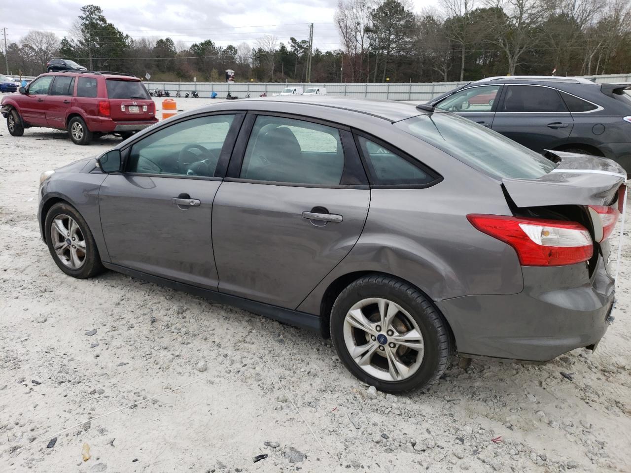 2014 Ford Focus Se - Image 2