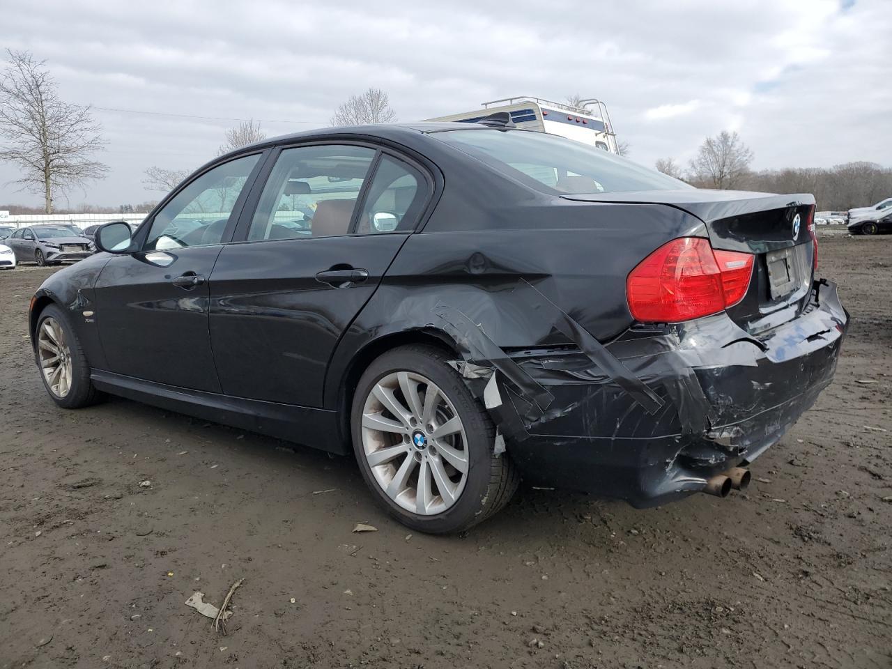 2011 BMW 328 Xi - Фото 2