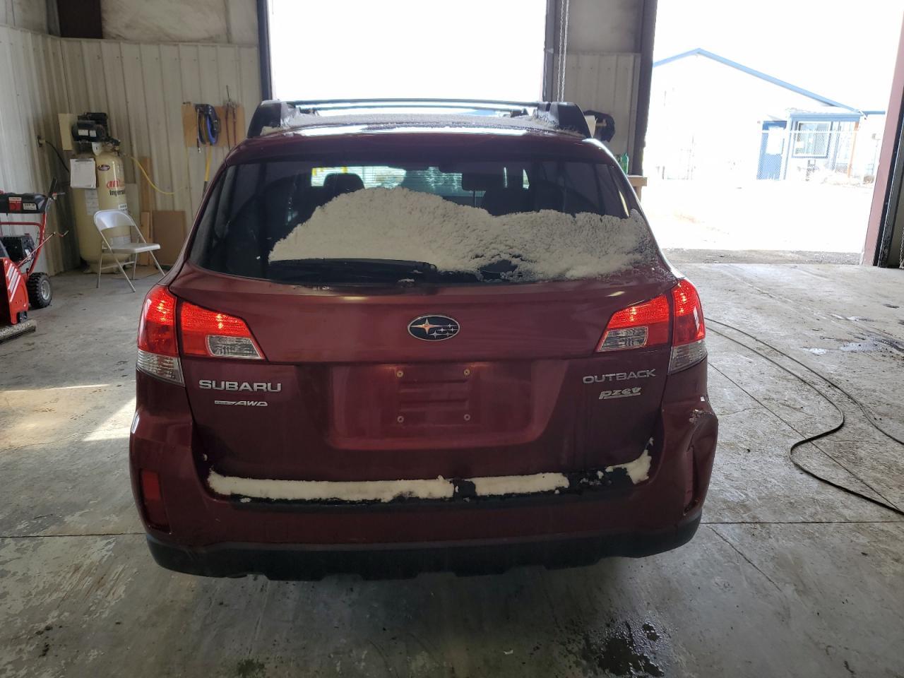 2013 Subaru Outback - Image 6