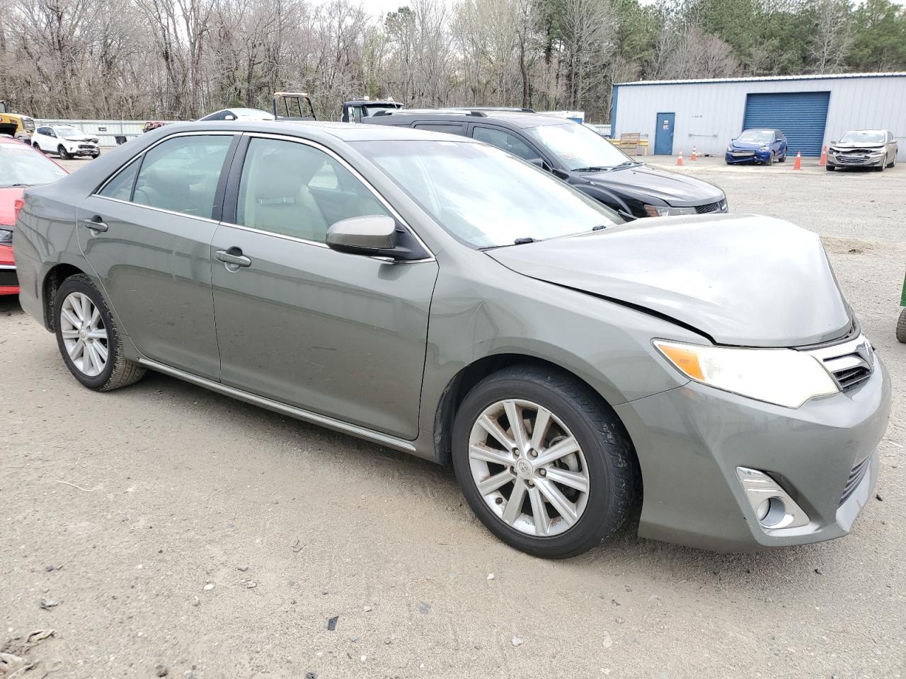 2012 Toyota Camry Base - Image 4