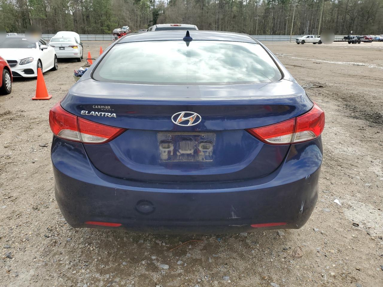 2012 Hyundai Elantra Gls - Фото 6