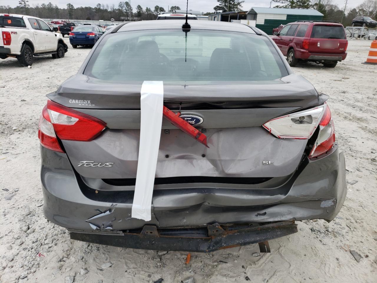 2014 Ford Focus Se - Image 6