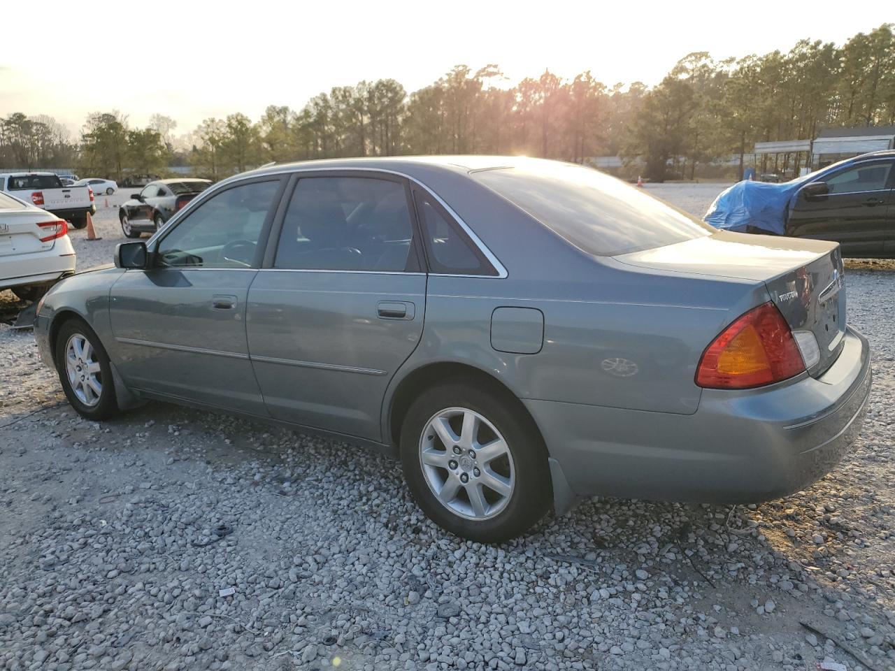 2001 Toyota Avalon Xl - Фото 2