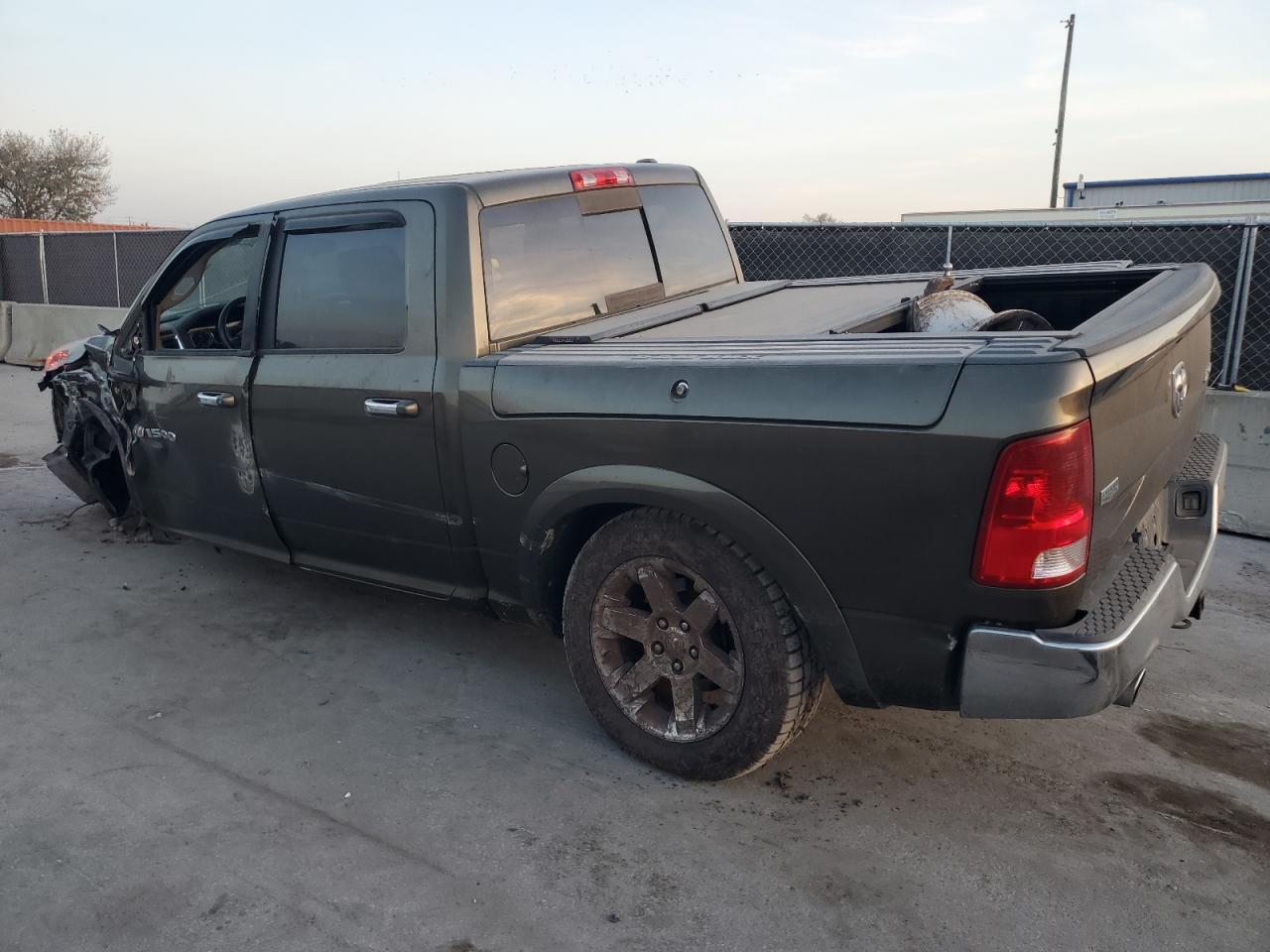 2012 Dodge Ram 1500 Laramie - Image 2