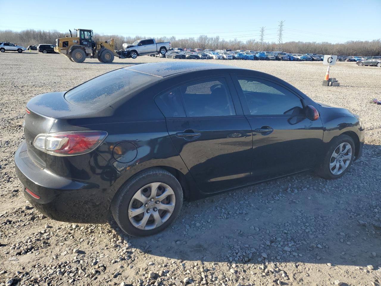 2013 Mazda 3 I - Фото 3