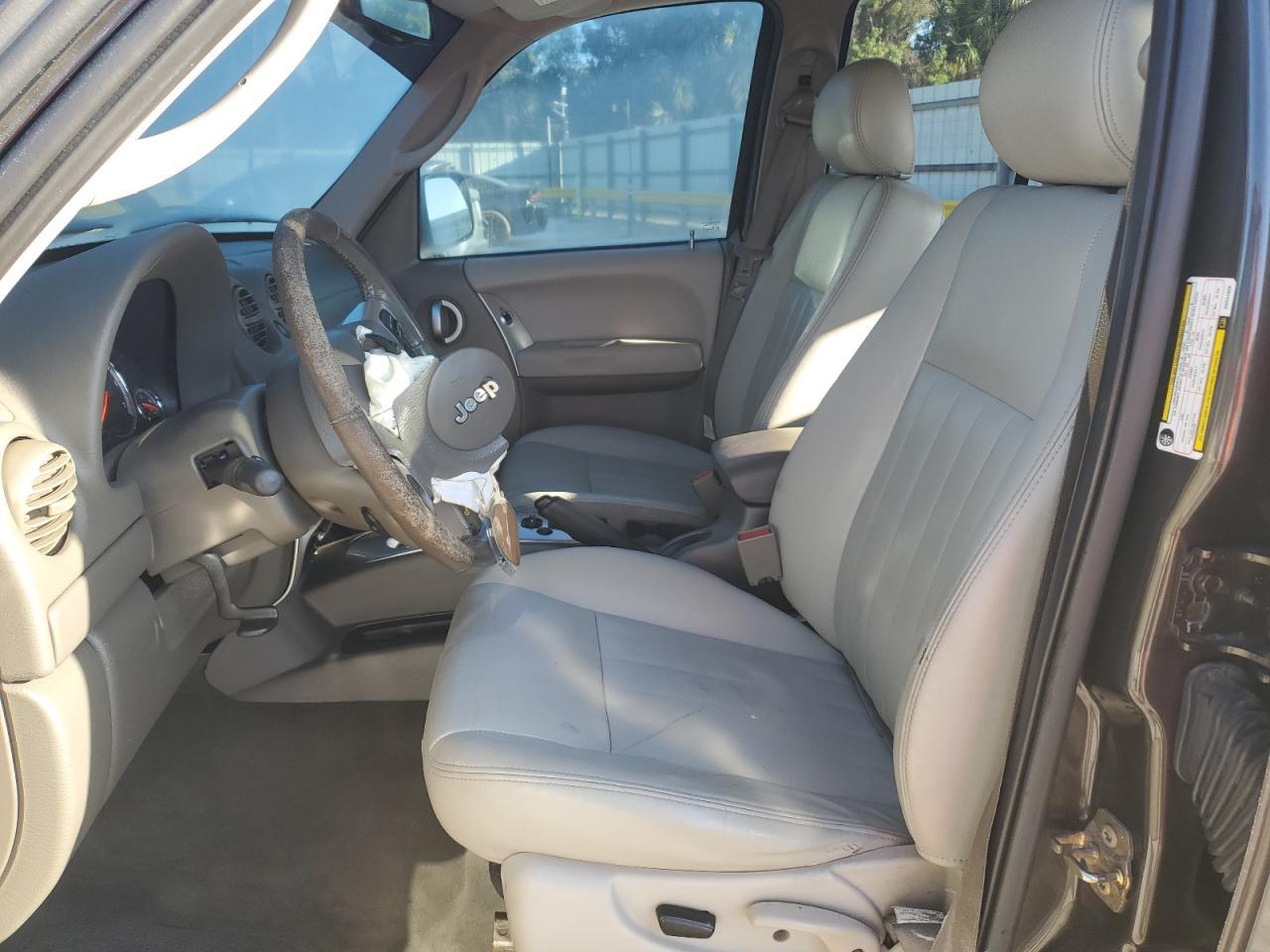 2005 Jeep Liberty Limited - Фото 7