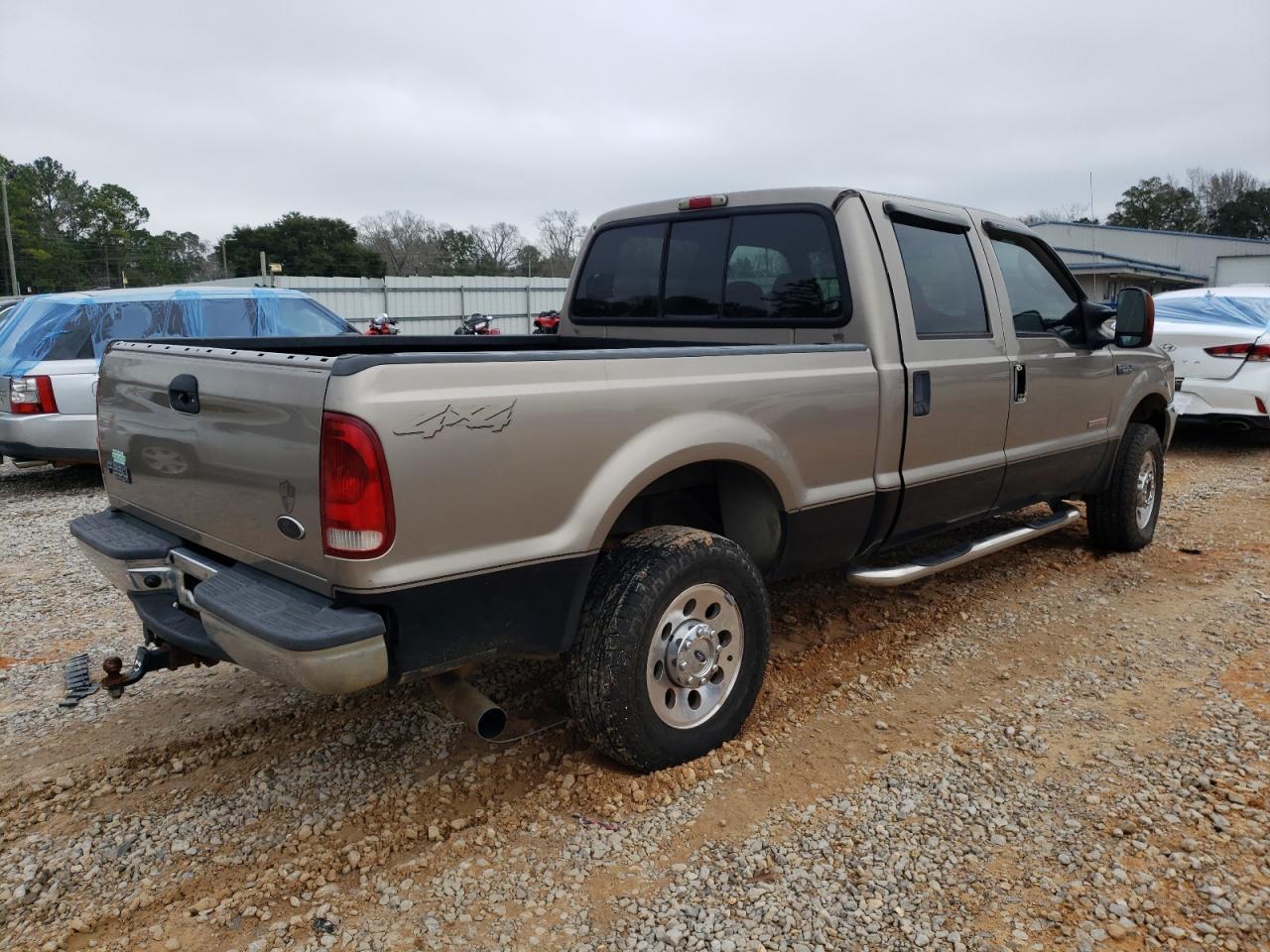 2004 Ford F250 Super Duty - Image 3