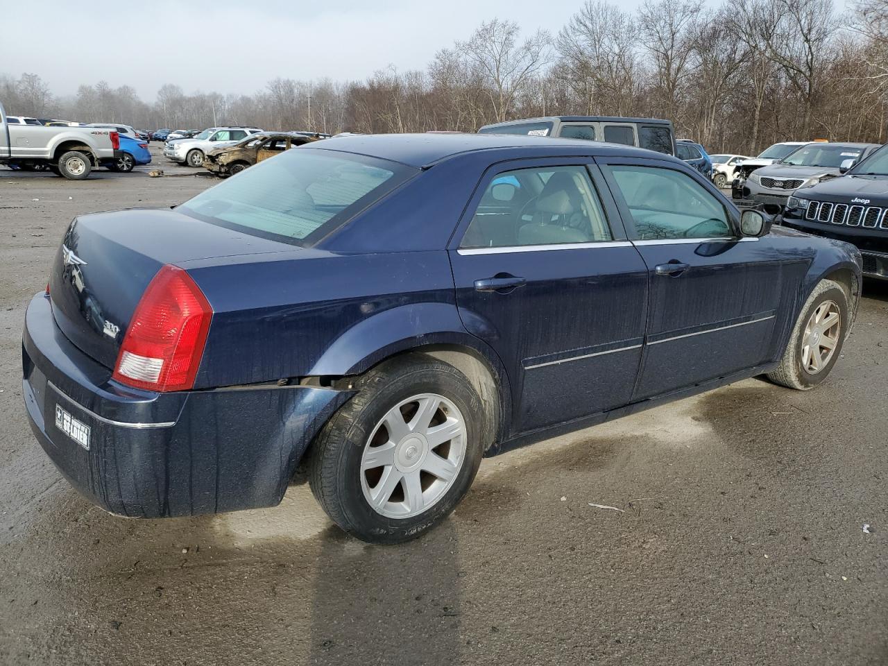 2005 Chrysler 300 Touring - Фото 3