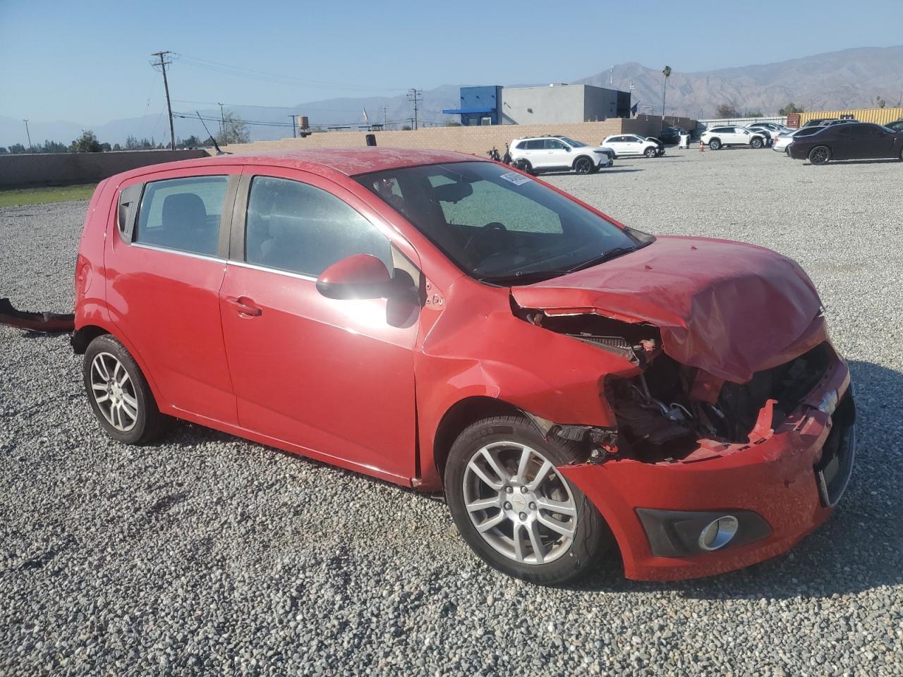 2012 Chevrolet Sonic Lt - Фото 4