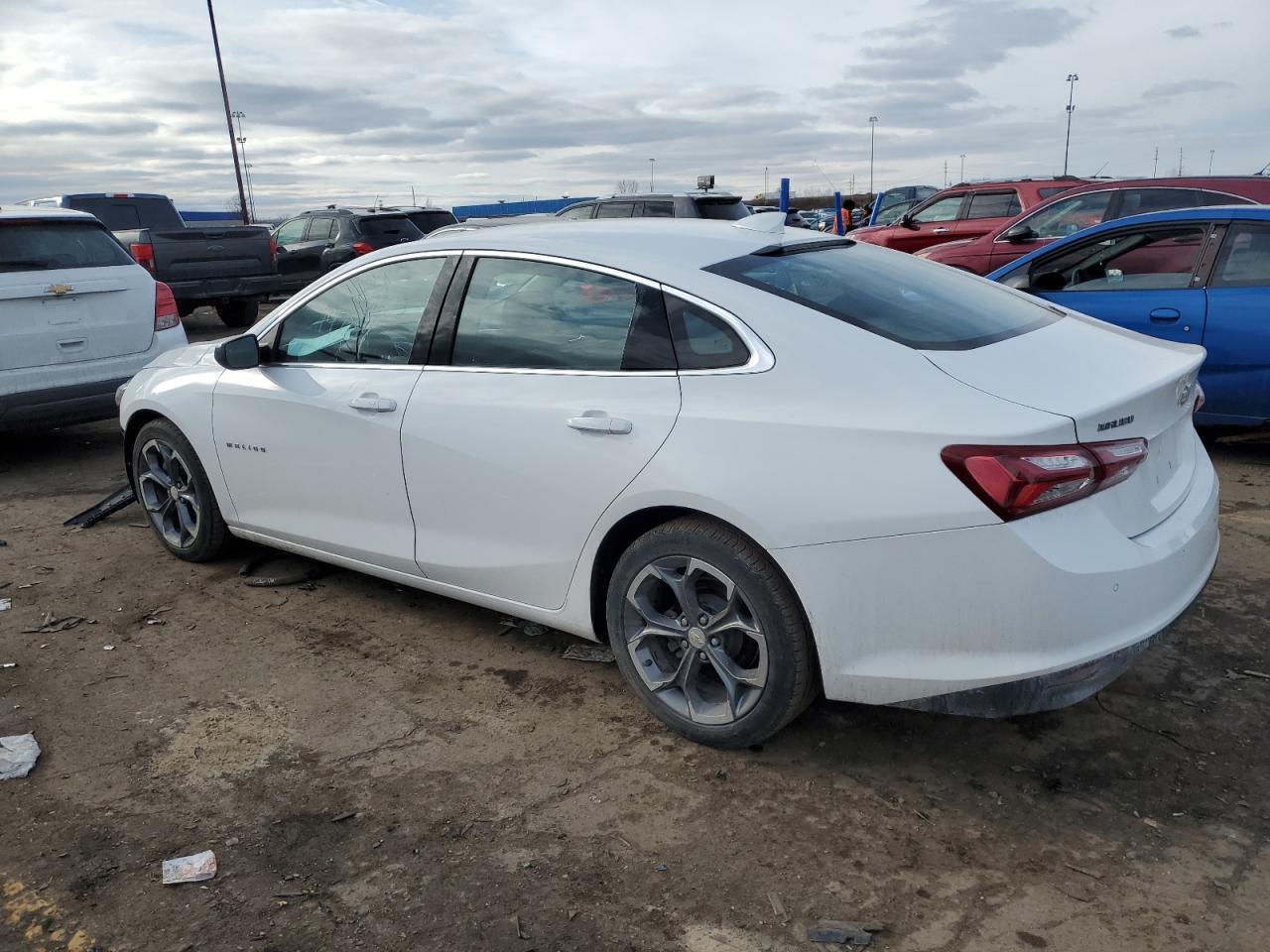 2020 Chevrolet Malibu Lt - Фото 2