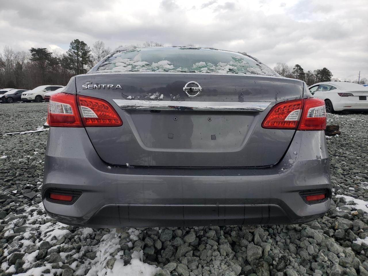 2019 Nissan Sentra S - Image 6