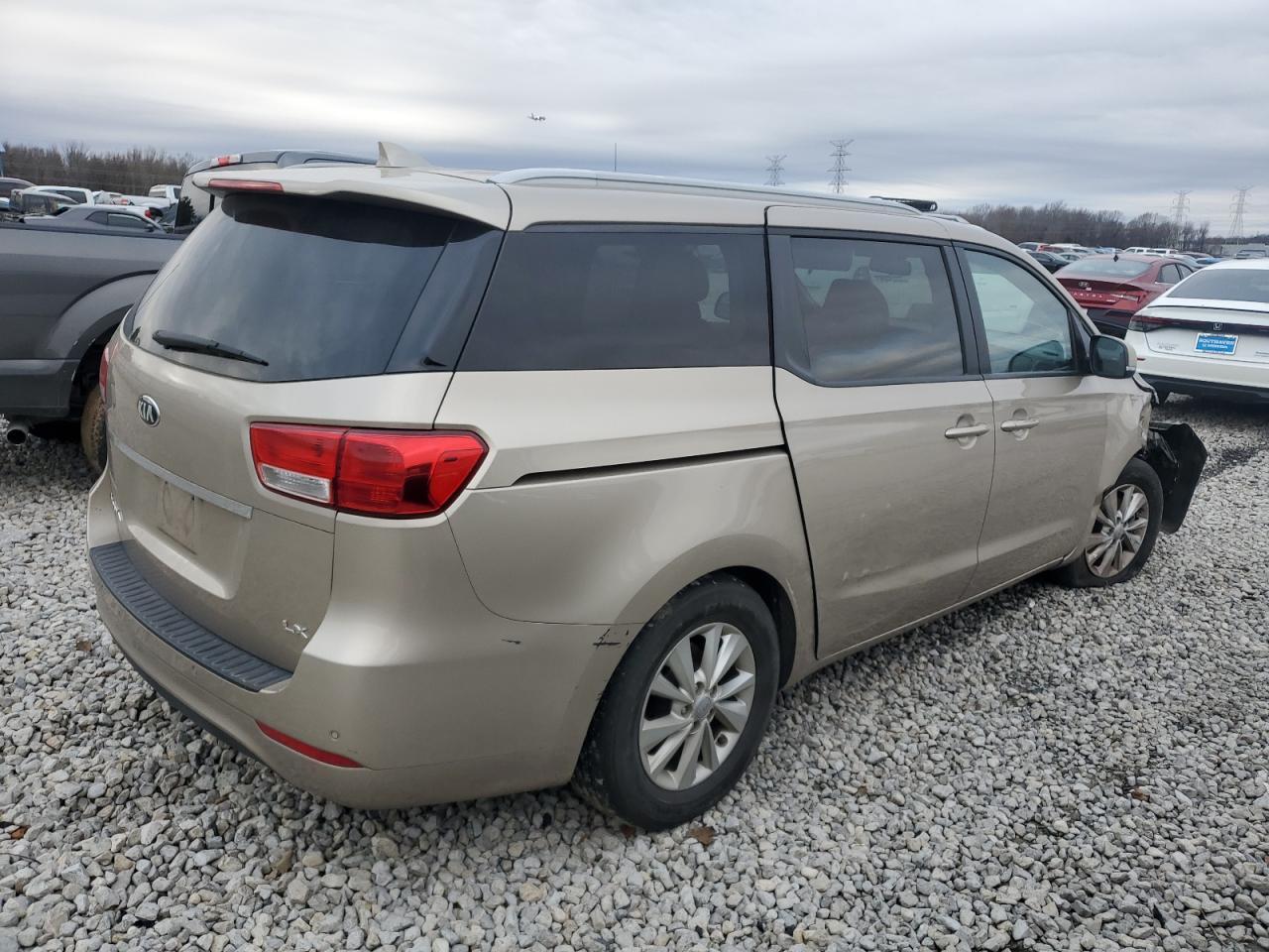 2015 Kia Sedona Lx - Фото 3