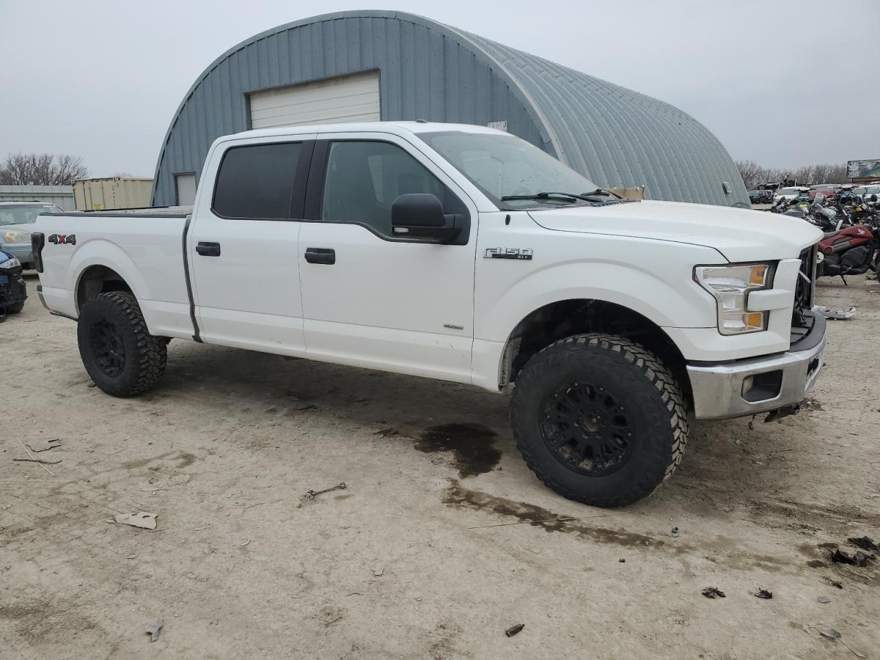 2015 Ford F150 Supercrew - Фото 4