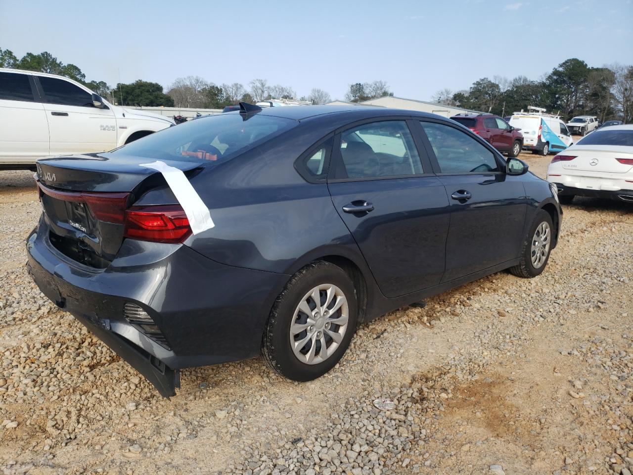 2024 Kia Forte Lx - Image 3
