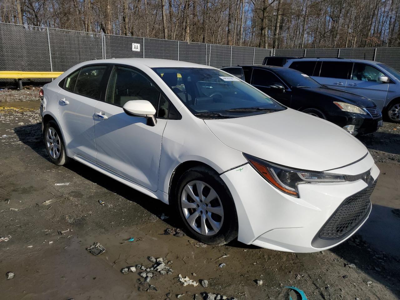 2020 Toyota Corolla Le - Image 4