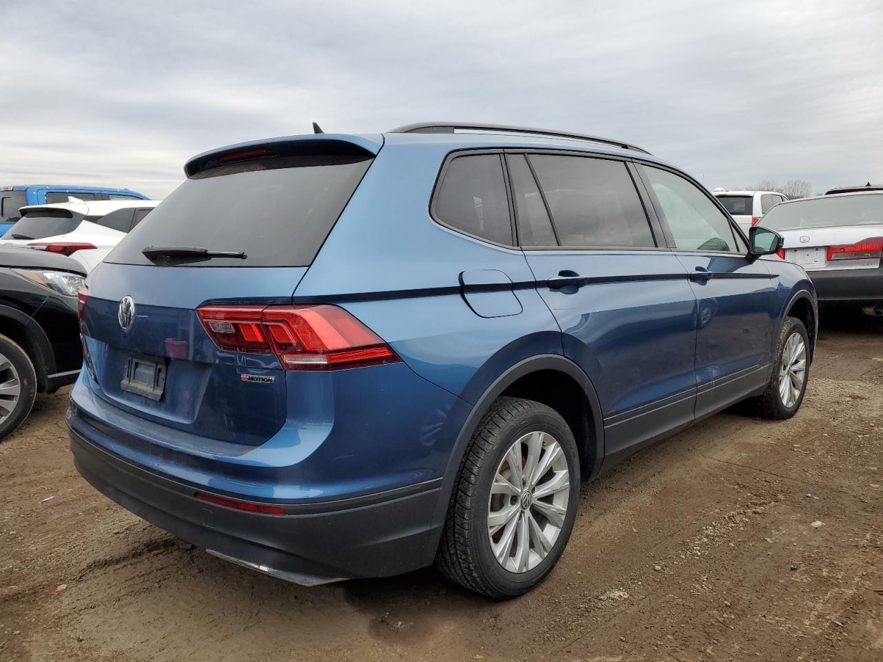 2020 Volkswagen Tiguan S - Image 3
