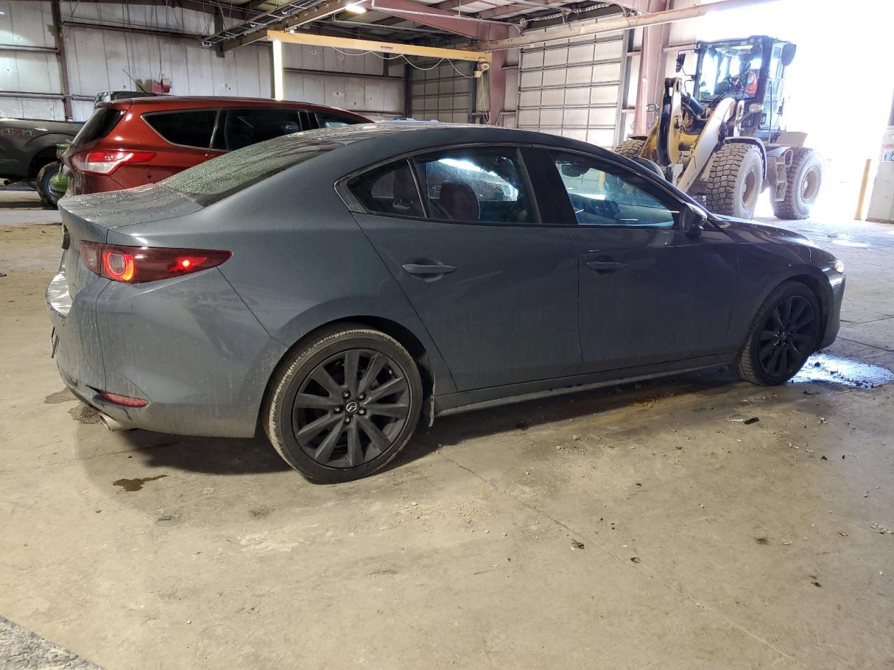 2023 Mazda 3 Preferred - Image 3