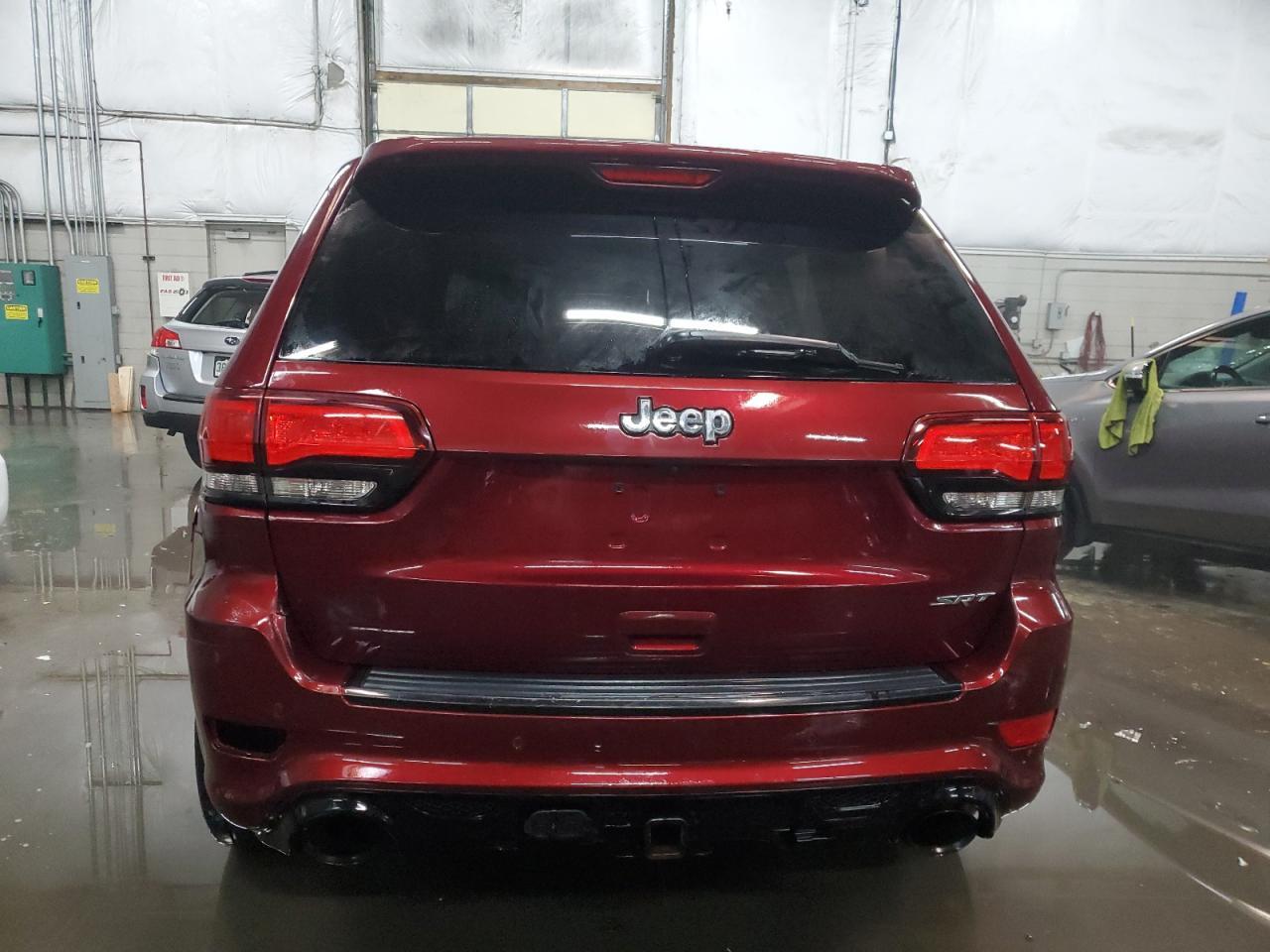 2017 Jeep Grand Cherokee Srt-8 - Фото 6