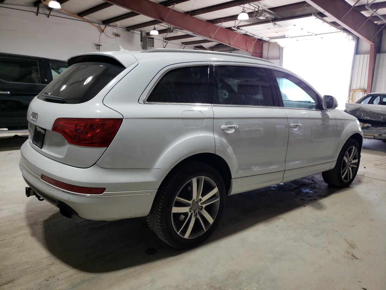 2013 Audi Q7 Premium Plus - Image 3