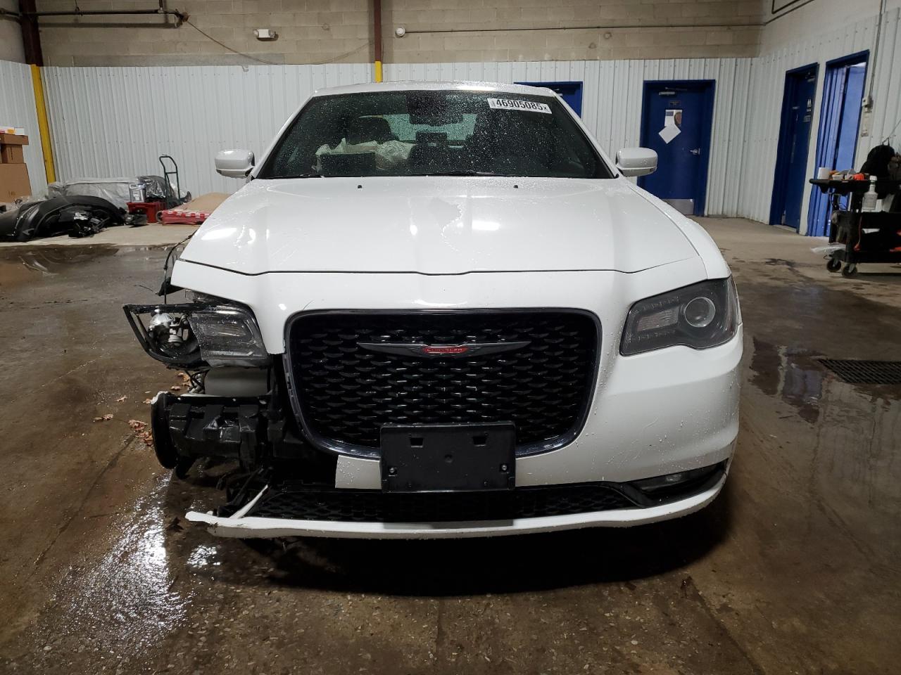 2023 Chrysler 300 S - Фото 5