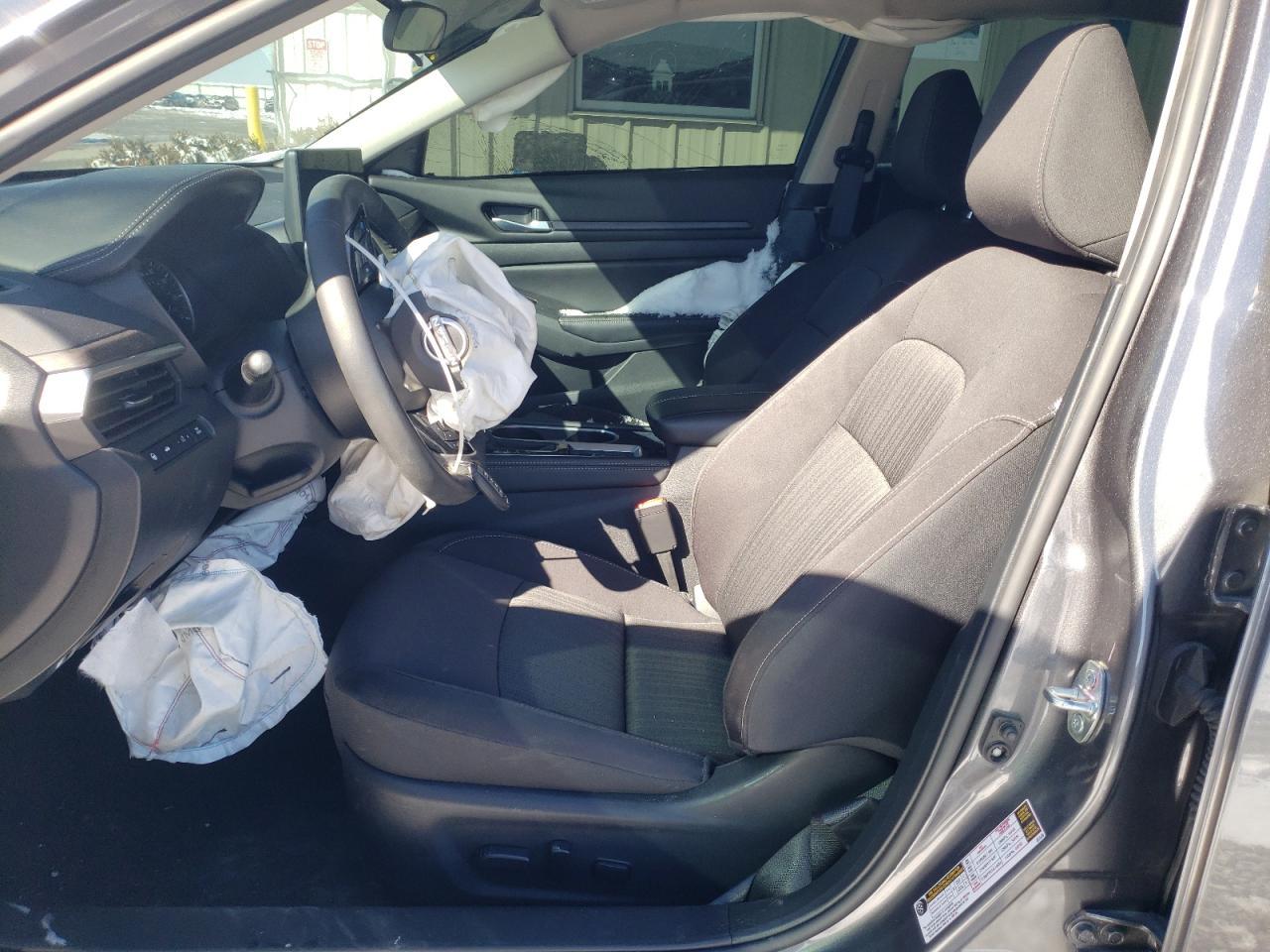 2024 Nissan Altima Sv - Image 7