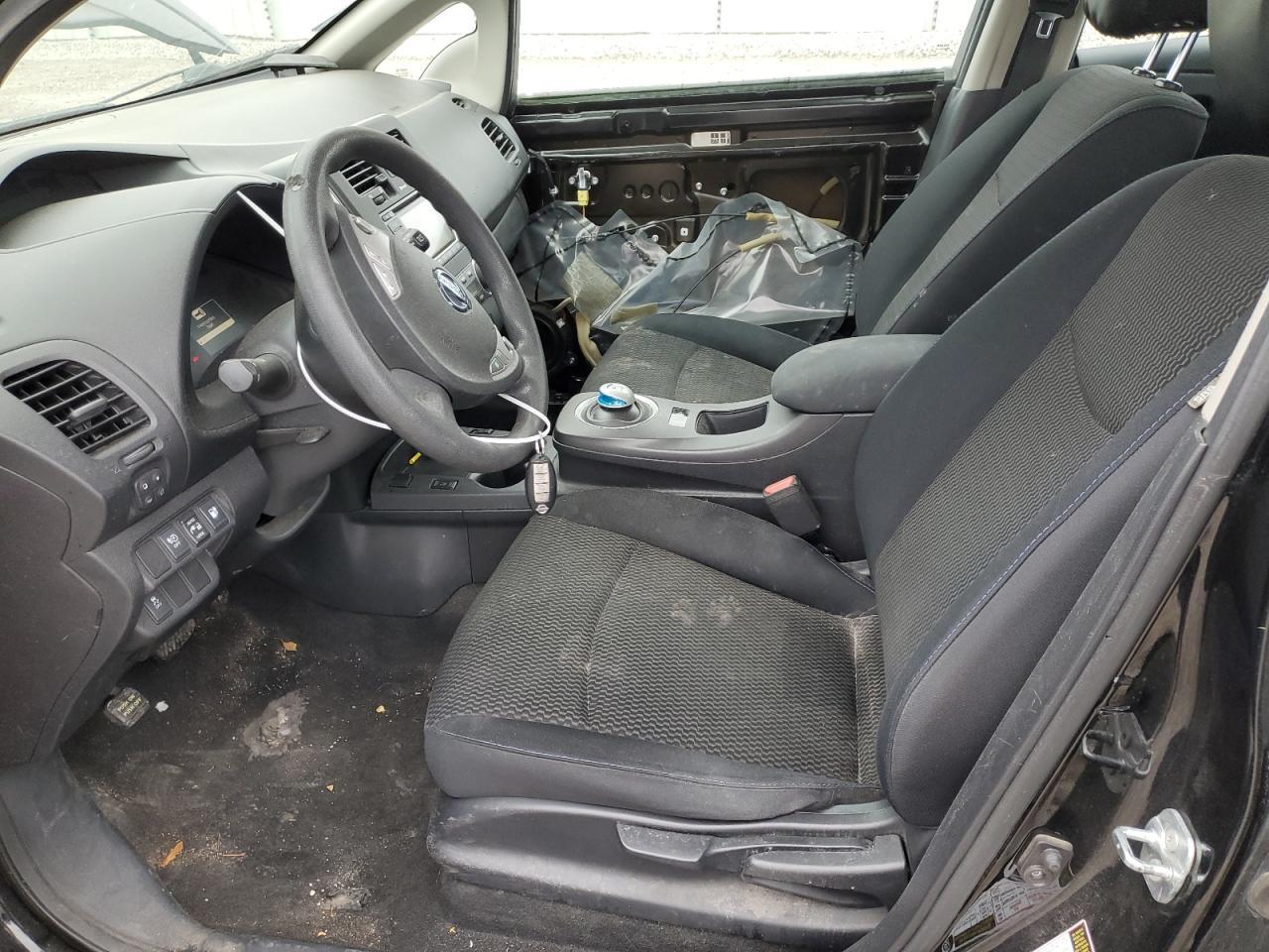 2016 Nissan Leaf S - Фото 7