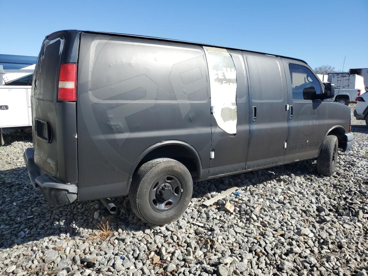 2005 Chevrolet Express G3500 - Image 3