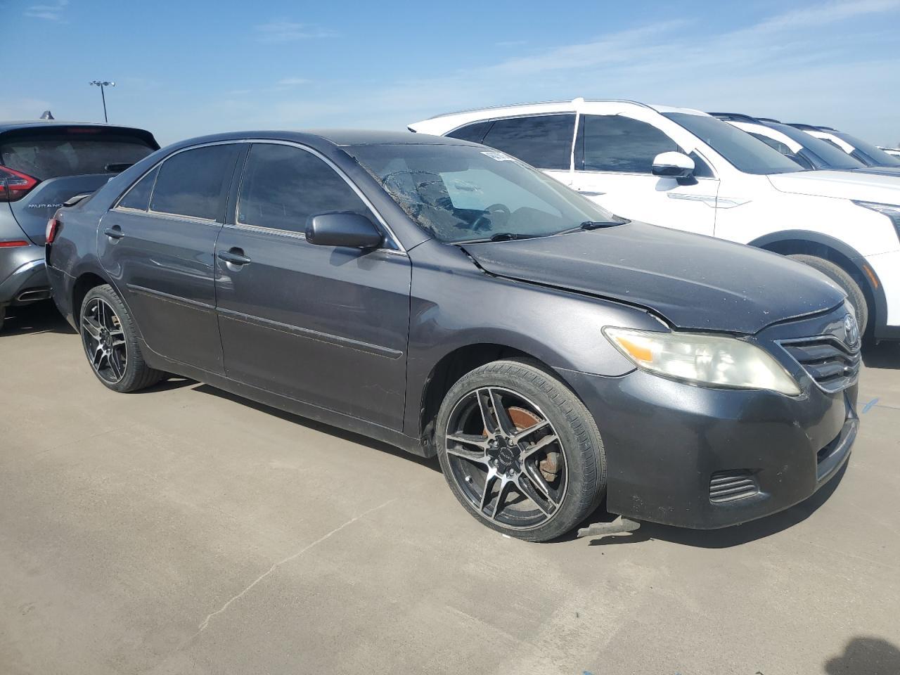 2011 Toyota Camry Base - Image 4