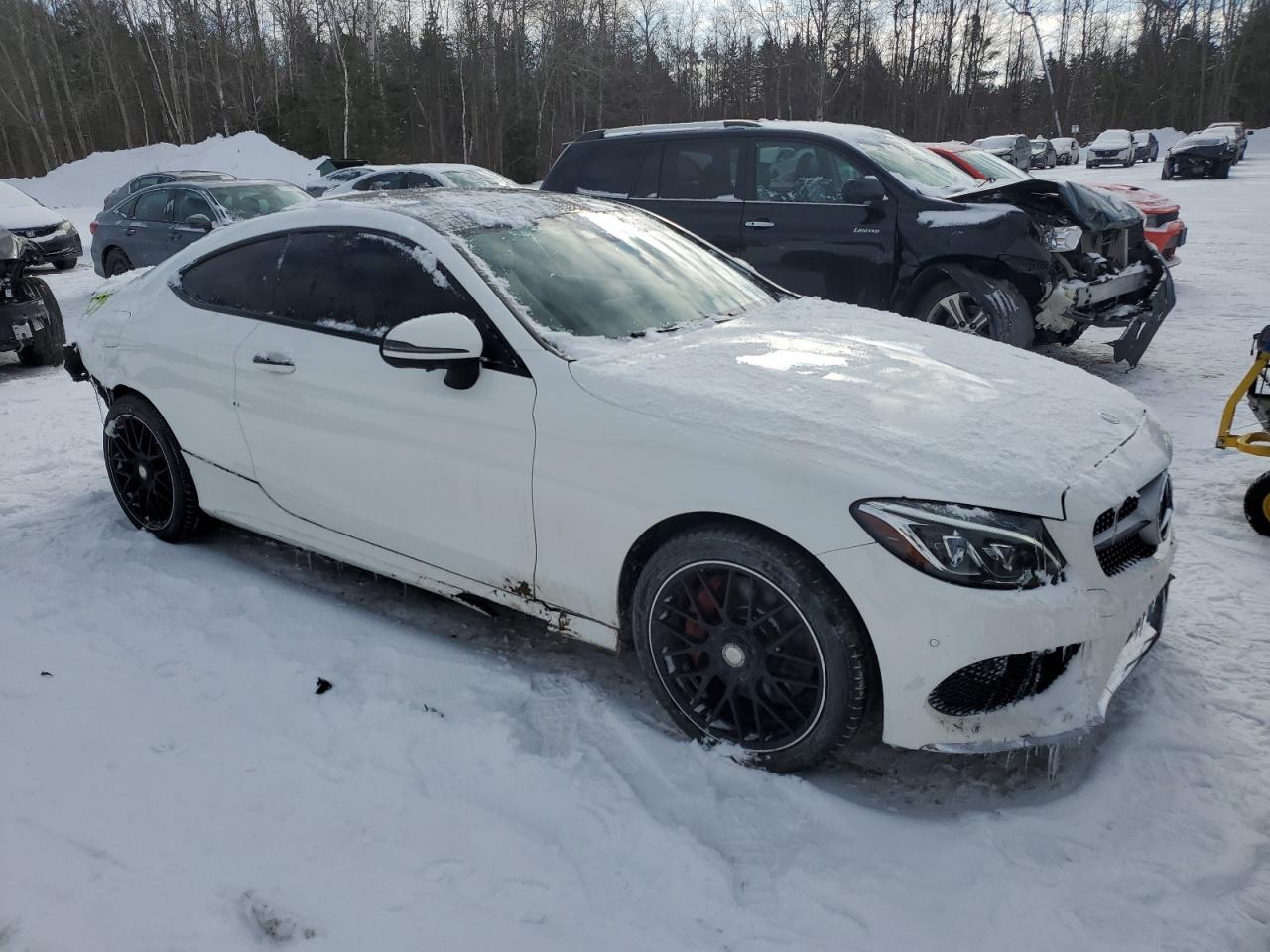 2017 Mercedes-Benz C 300 4Matic - Фото 4
