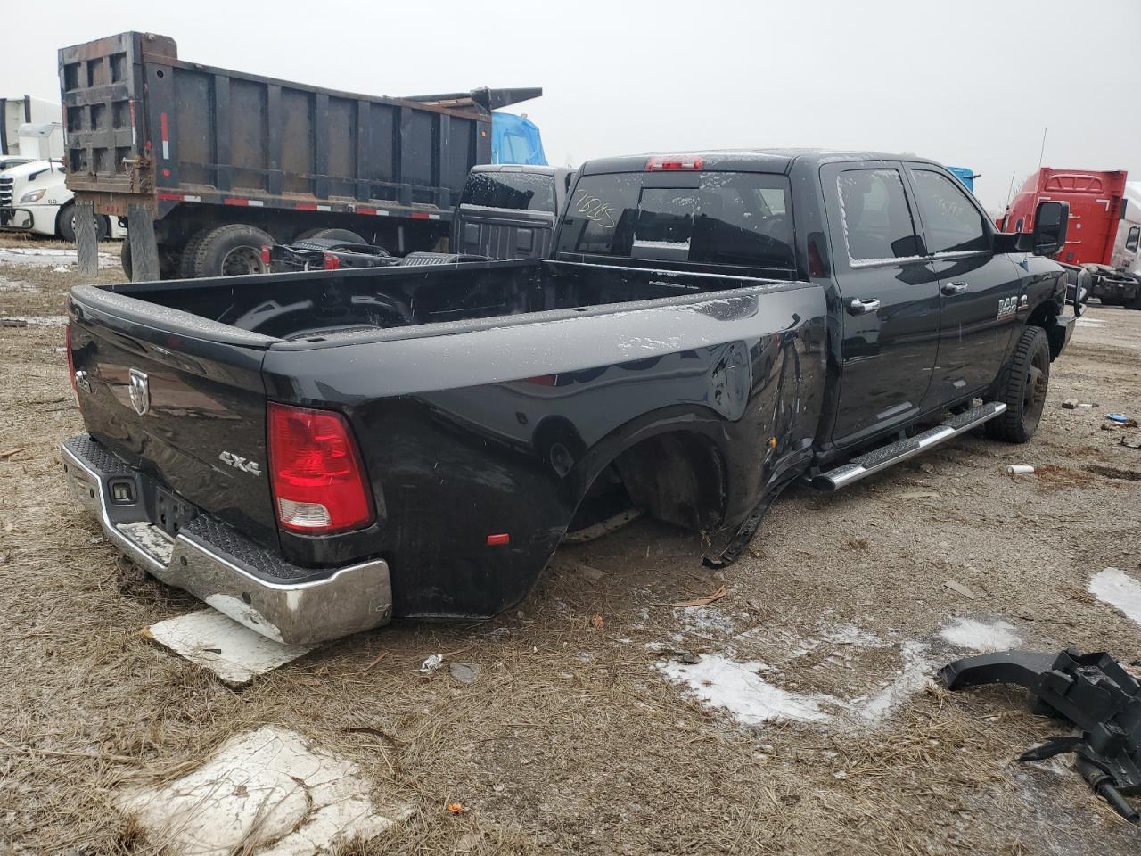 2013 Ram 3500 Slt - Image 3