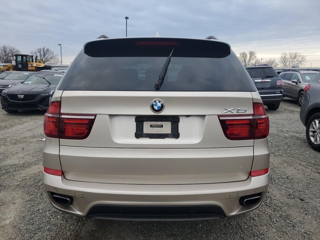 2013 BMW X5 xDrive50I - Фото 6