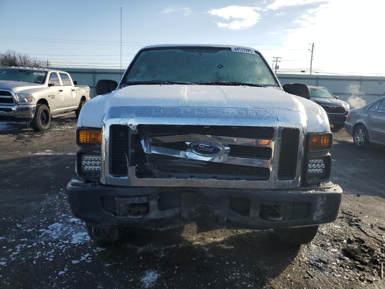 2008 Ford F250 Super Duty - Image 5