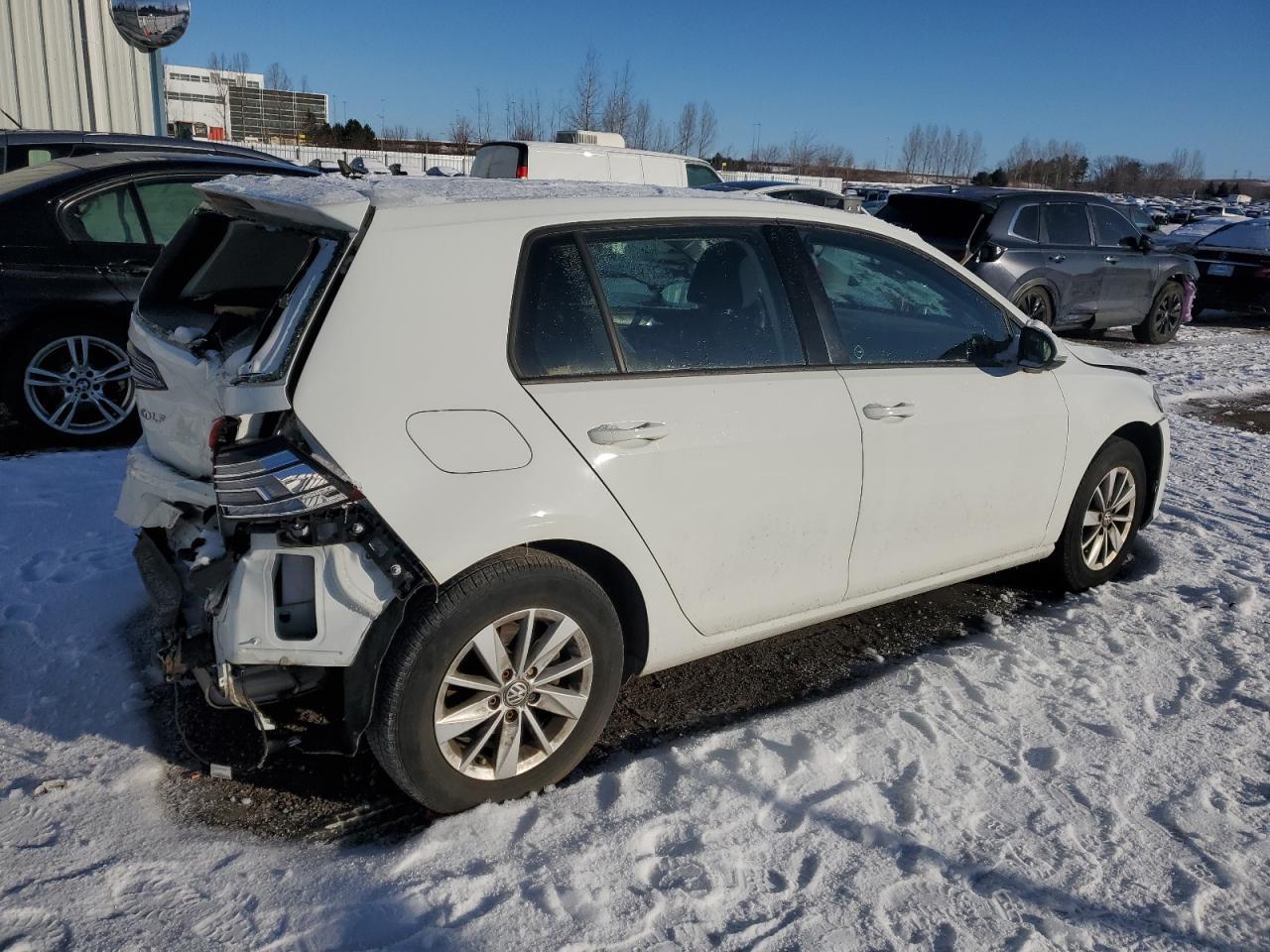 2020 Volkswagen Golf - Image 3