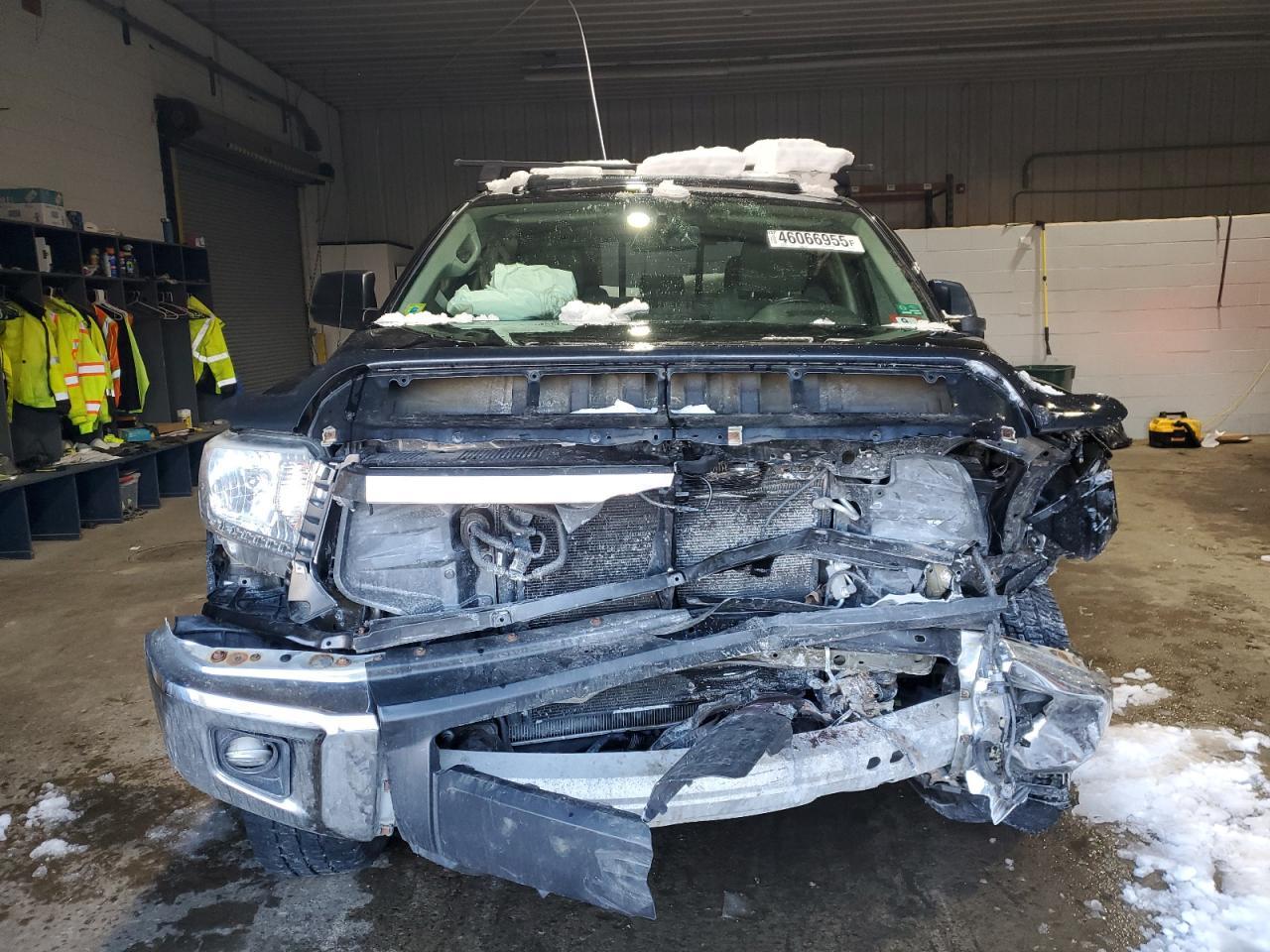 2017 Toyota Tundra Sr5 - Фото 5