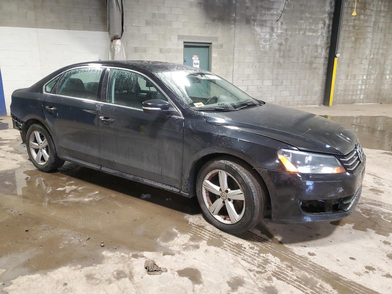 2013 Volkswagen Passat Se - Фото 4