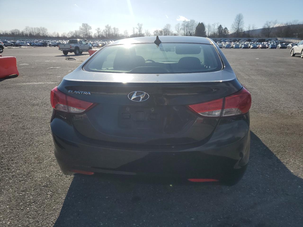 2013 Hyundai Elantra Gls - Image 6
