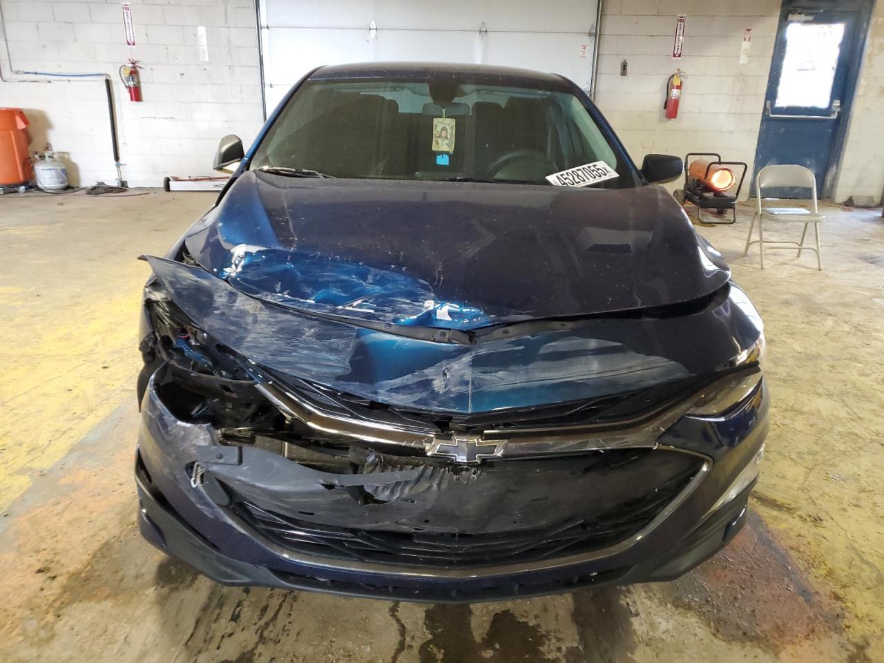 2019 Chevrolet Malibu Rs - Image 5