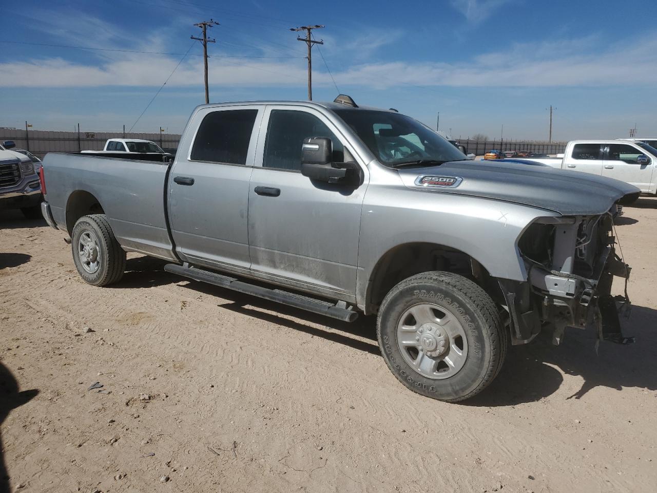2023 Ram 2500 Tradesman - Фото 4