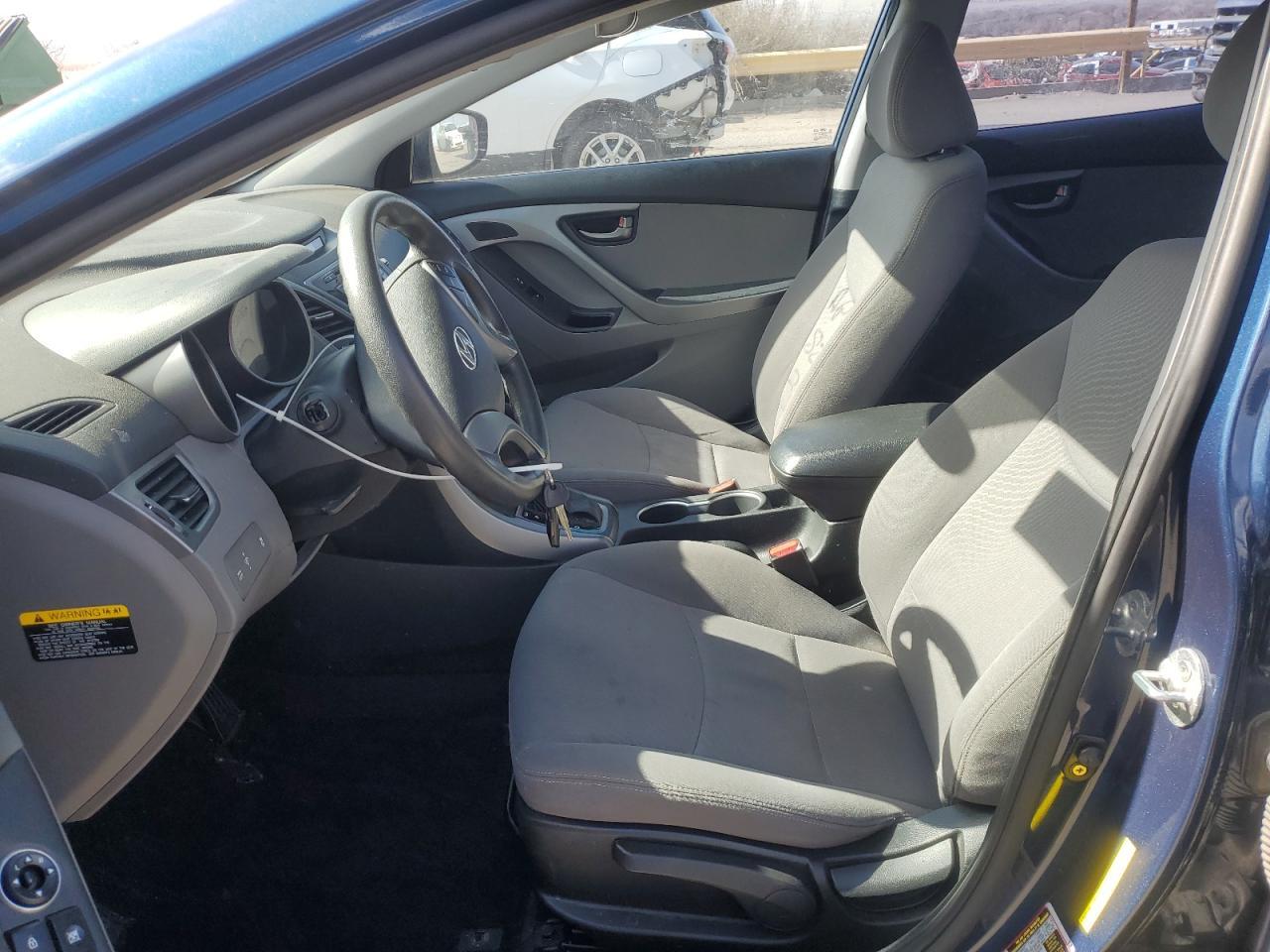 2016 Hyundai Elantra Se - Фото 7