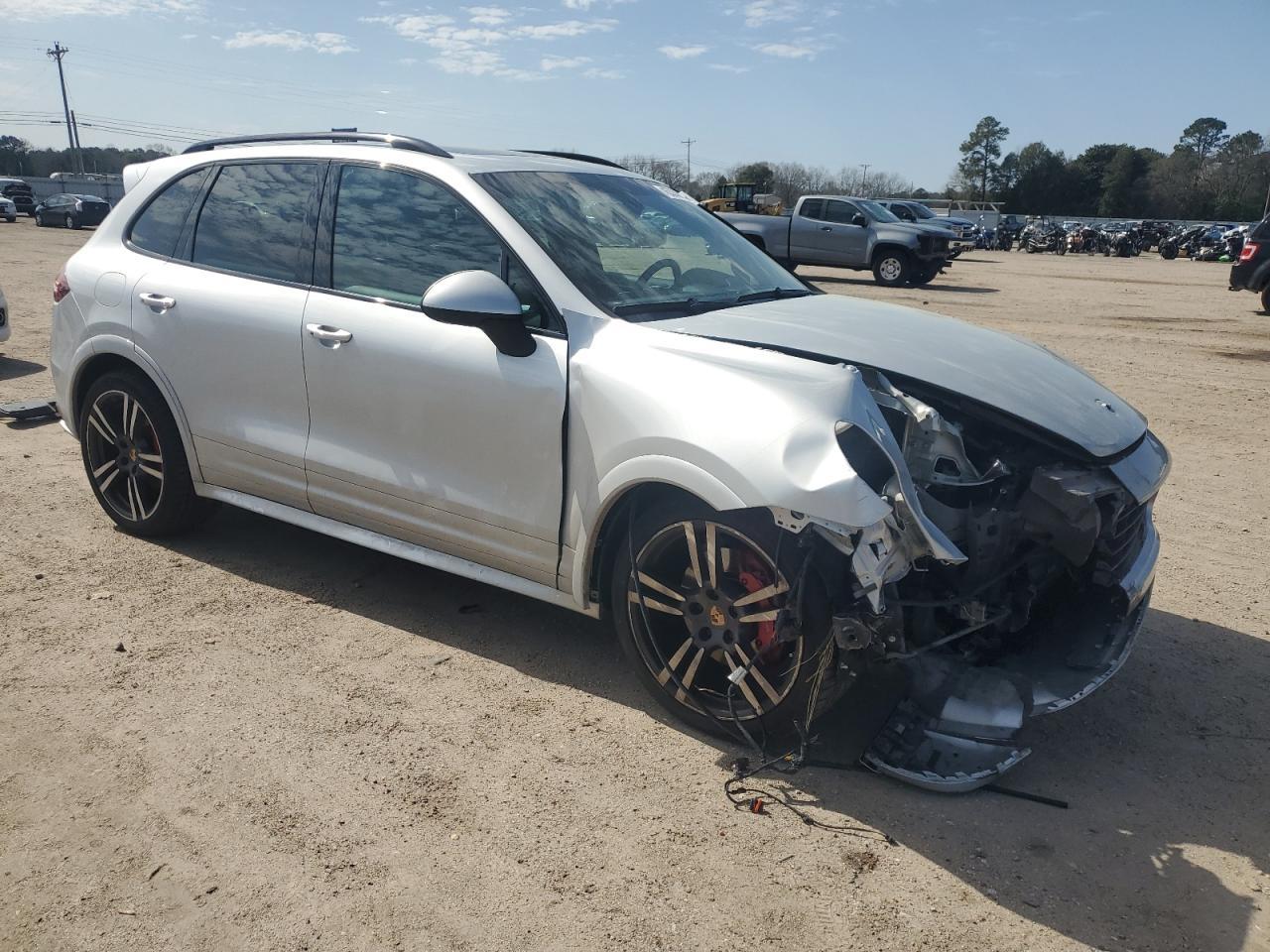 2014 Porsche Cayenne Gts - Фото 4